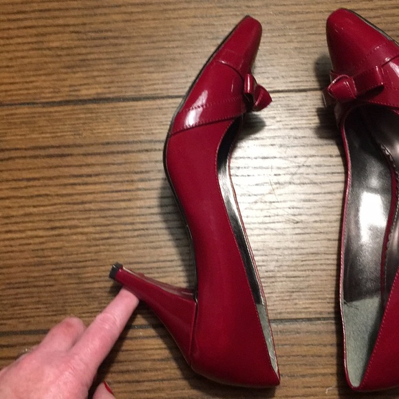 Laura Ashley dark red shoes - Picture 4 of 7